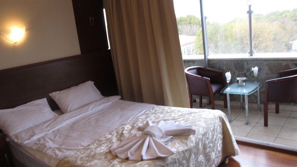 Aquarium Hotel Istanbul Room photo