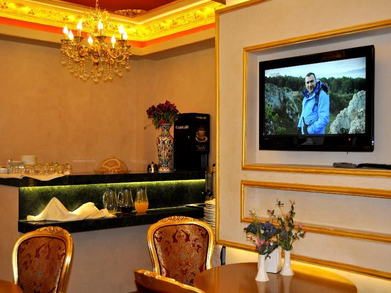 Aquarium Hotel Istanbul Exterior photo