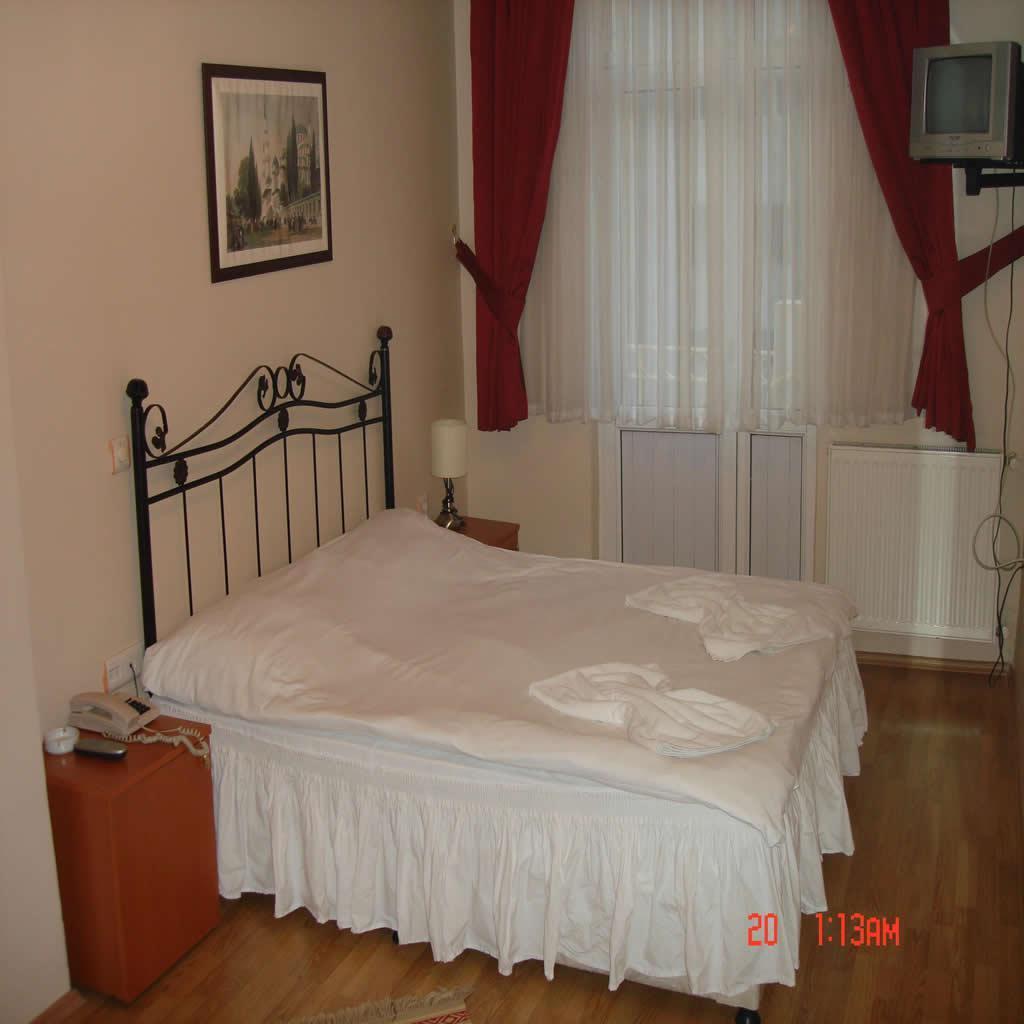 Aquarium Hotel Istanbul Exterior photo